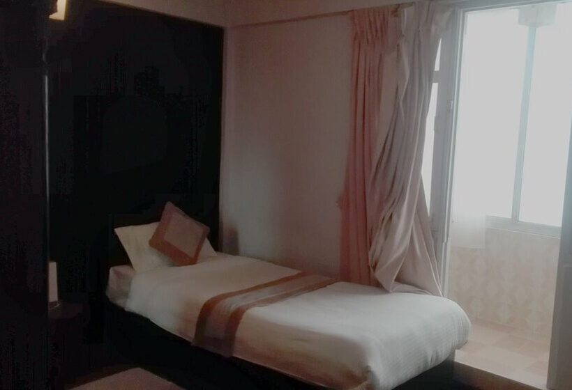 هتل Nana Yala Chhen