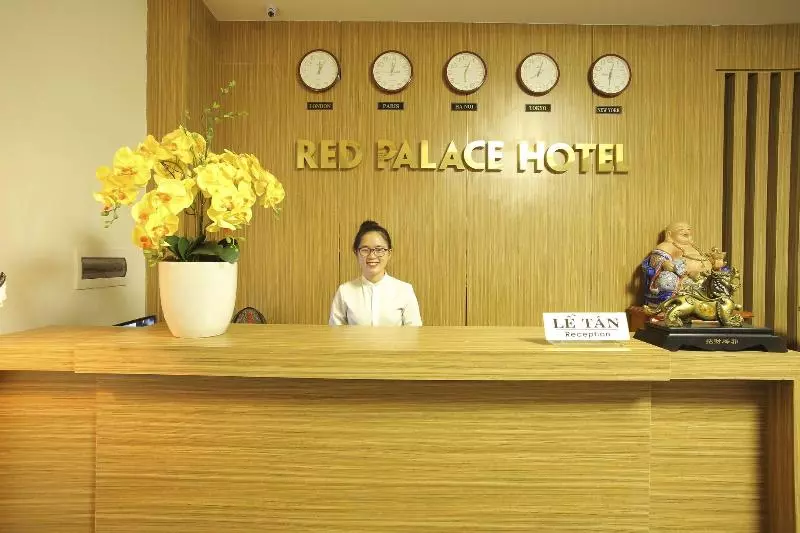 هتل Red Palace