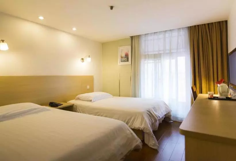 ホテル 7 Days Inn Hami Baofeng Market
