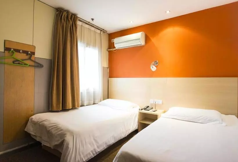 ホテル 7 Days Inn Hami Baofeng Market