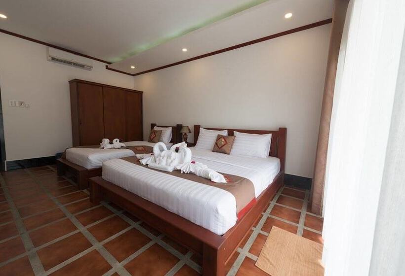 Vang Vieng Savanh Sunset View Resort