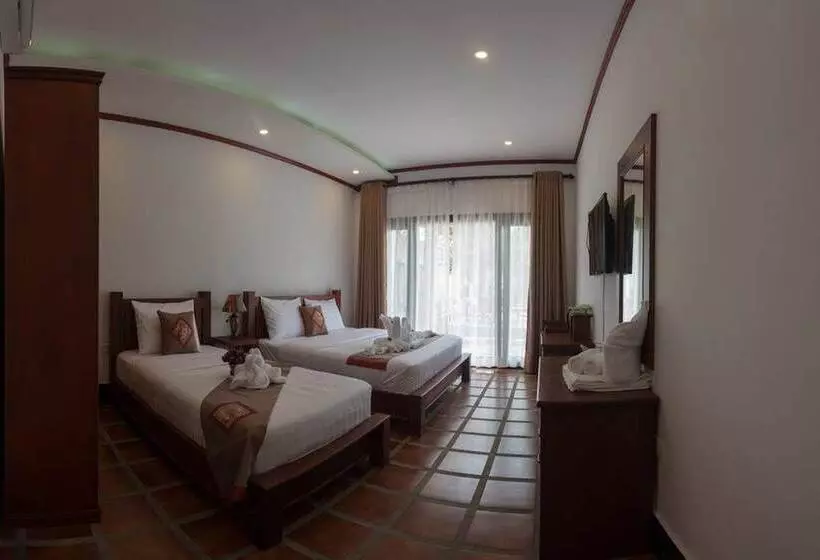 Vang Vieng Savanh Sunset View Resort