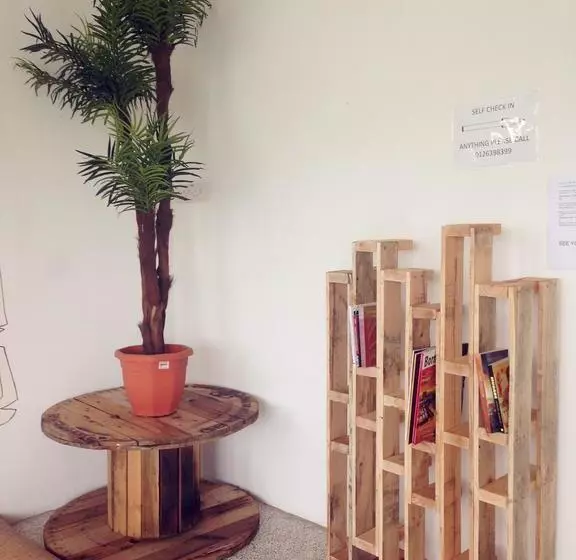 Hostel Backpackers @ Beacon Kch