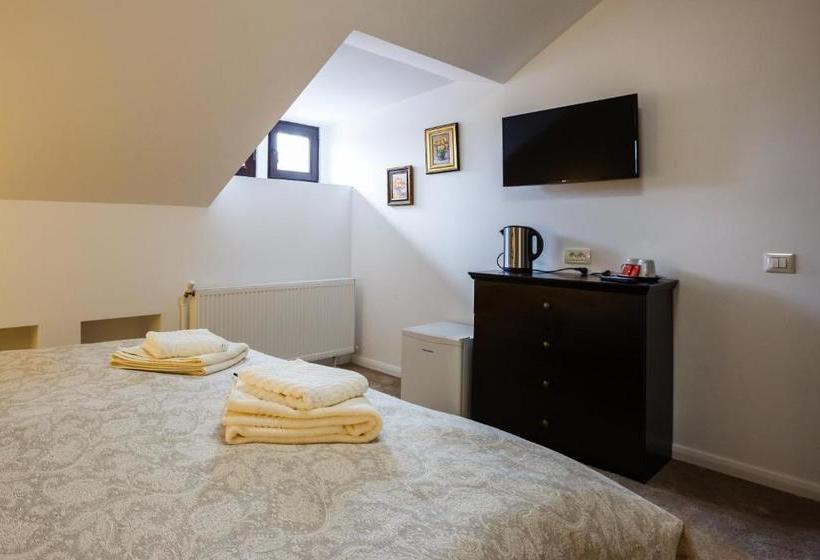 צימר Maisonette Apartments