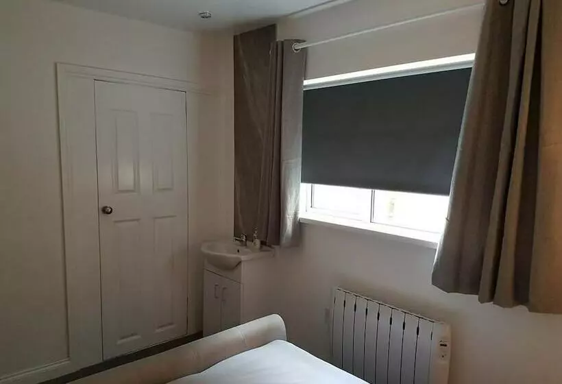 Aamiaismajoitus (B&B) The Dalby Rooms