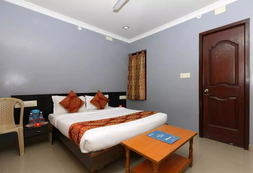 هتل Oyo Rooms Bussy Street