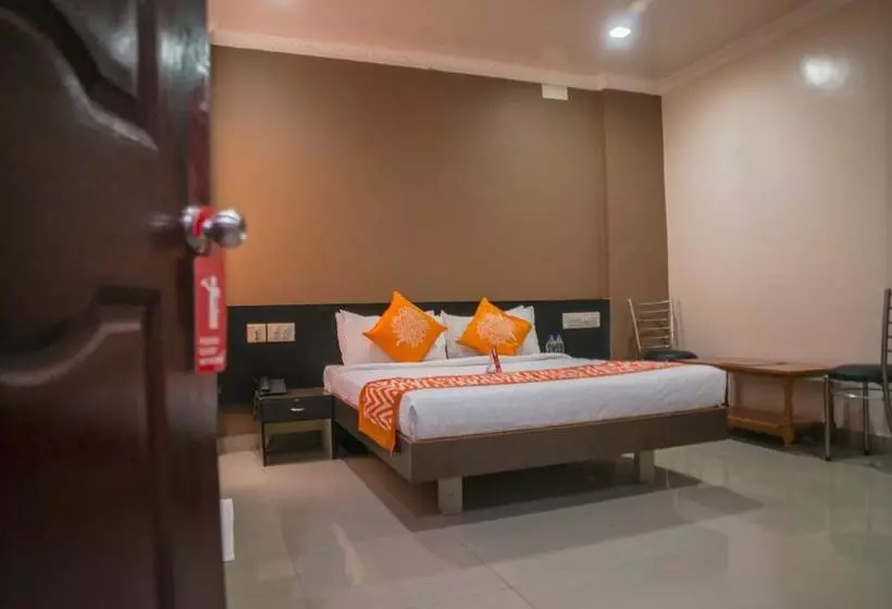 هتل Oyo Rooms Bussy Street