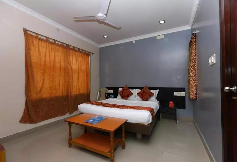 هتل Oyo Rooms Bussy Street