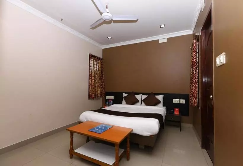 هتل Oyo Rooms Bussy Street