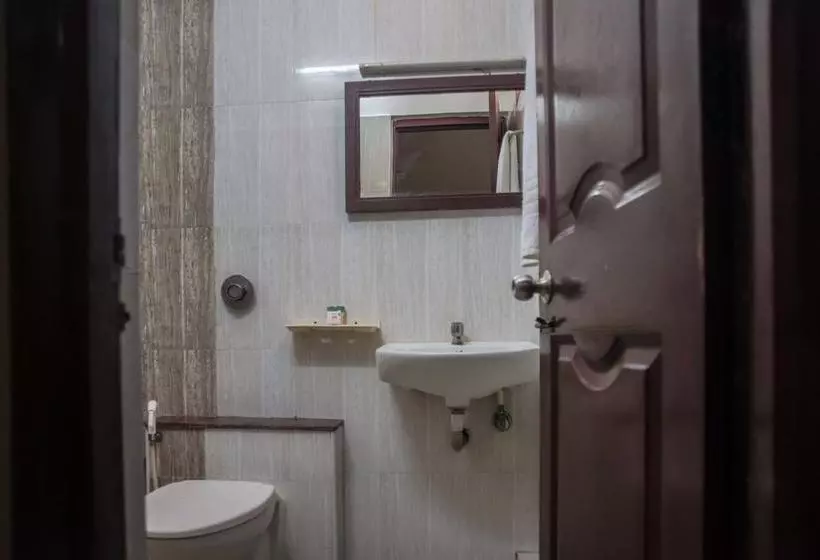 هتل Oyo Rooms Bussy Street