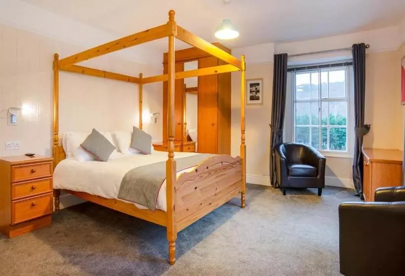 Hotelli Padarn