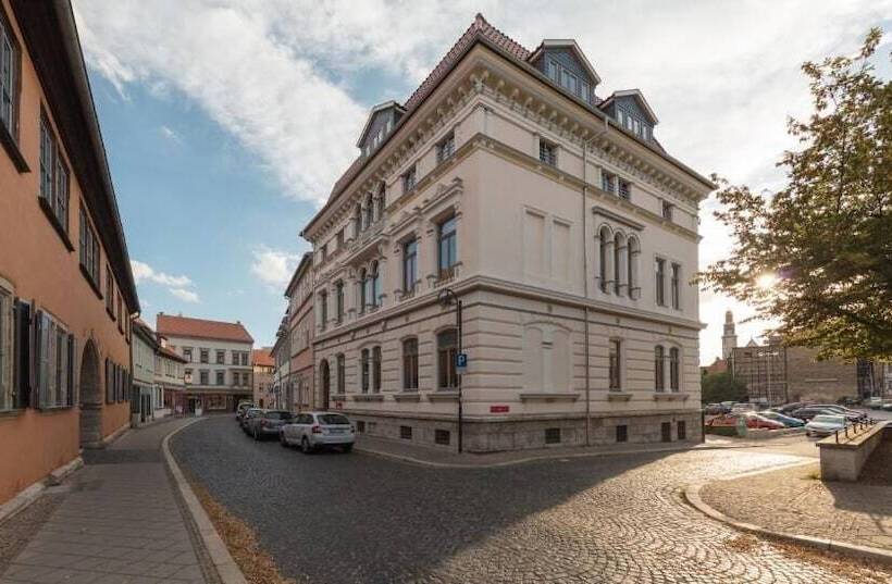 فندق Luxus Hostel Rabe