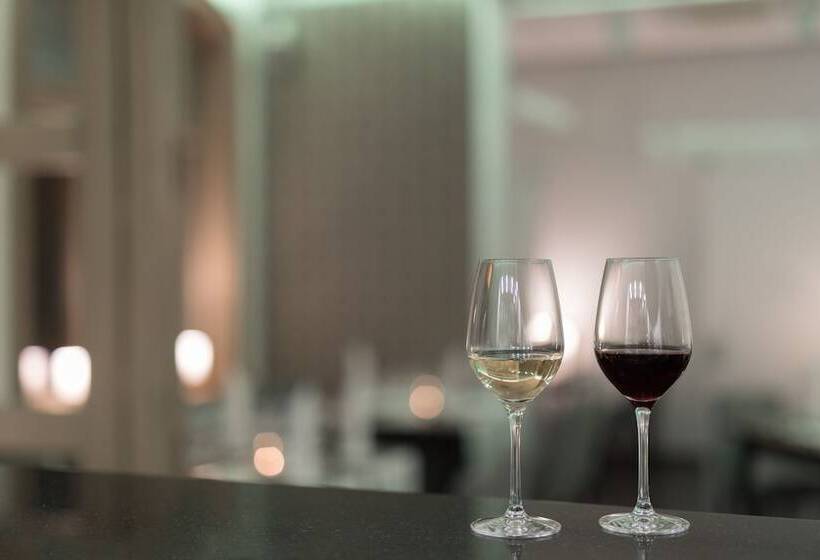 فندق Luxus Hostel Rabe