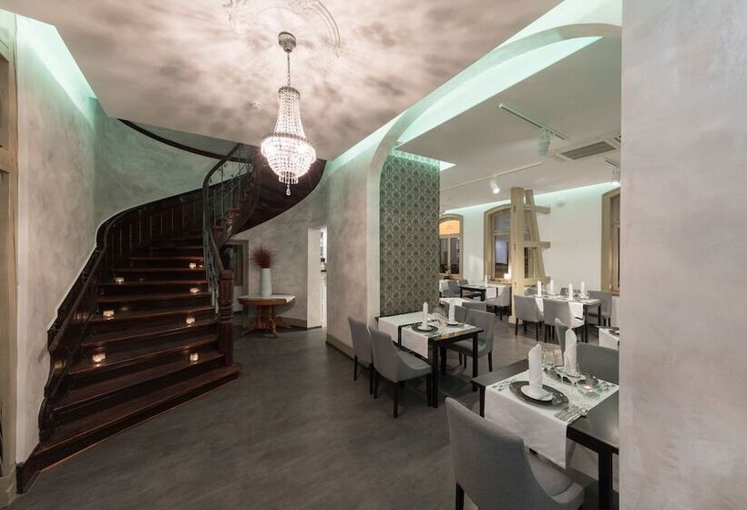 فندق Luxus Hostel Rabe