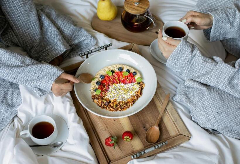 Otel Trunkcat Street