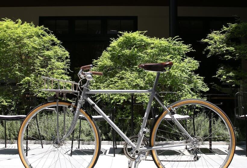 Otel Trunkcat Street