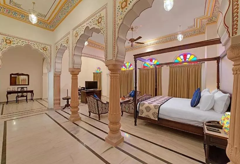 Lomakeskus The Jai Bagh Palace