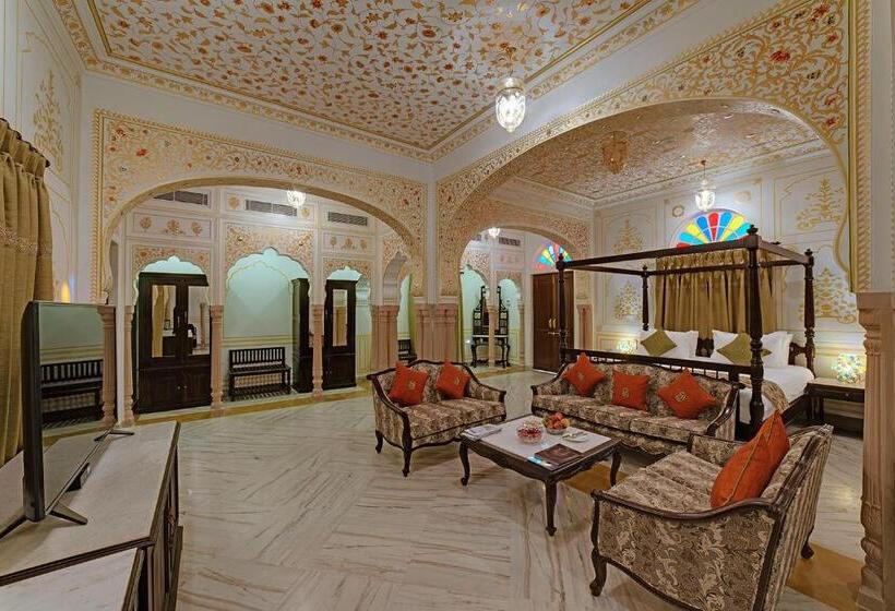 אתר נופש The Jai Bagh Palace