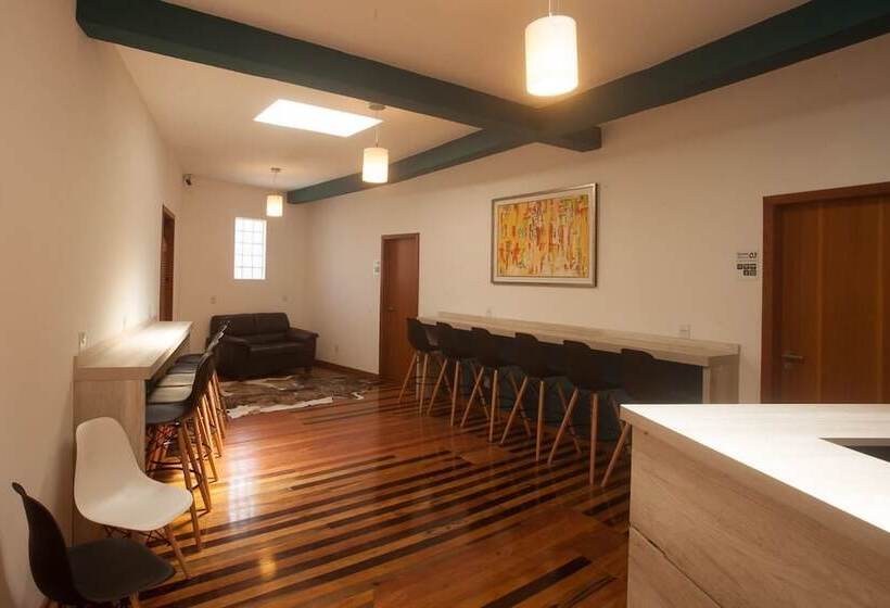 The Bridge Hostel Florianopolis