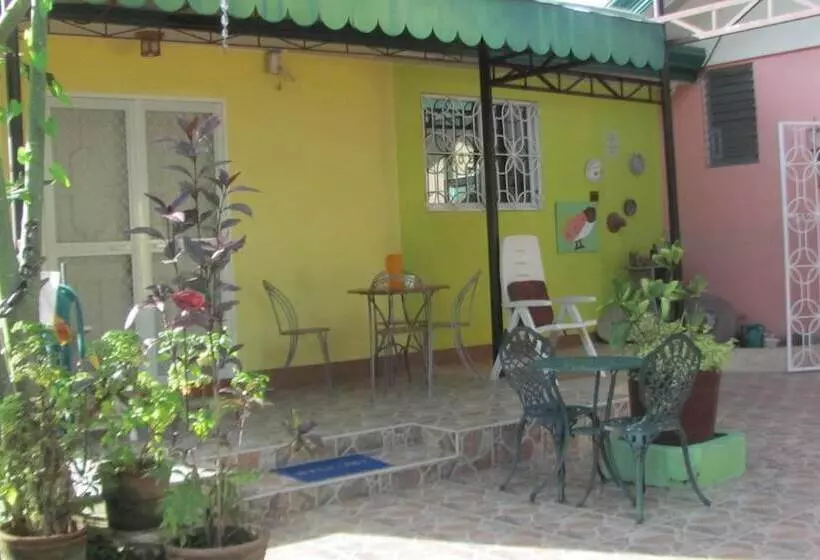 Villa 301 B&b