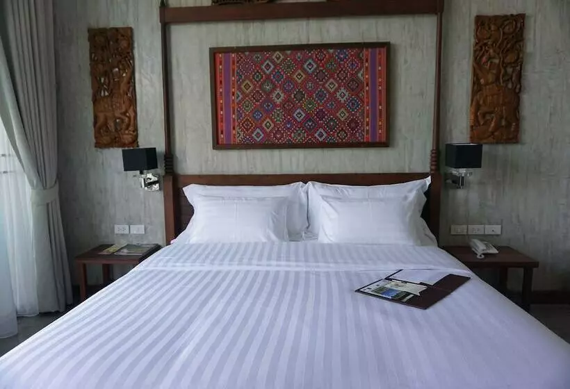 Bansaeo Garden And Resort