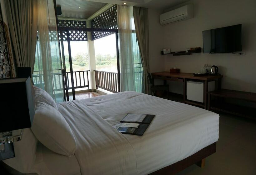 Bansaeo Garden And Resort