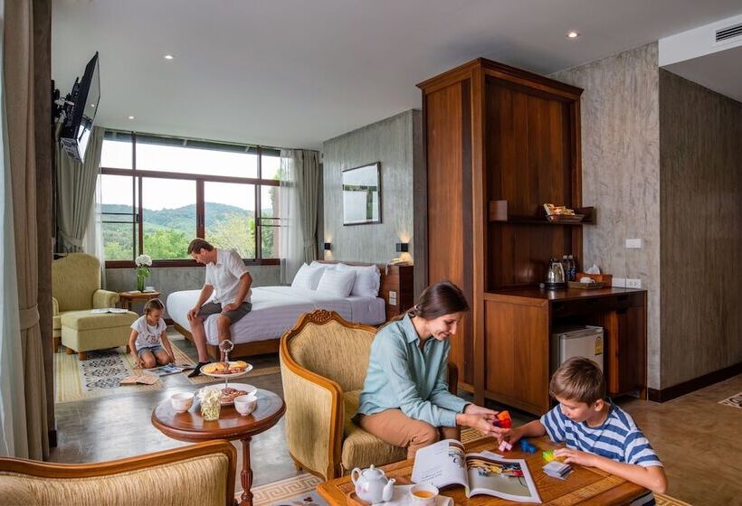 Bansaeo Garden And Resort