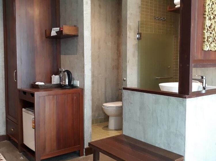 Bansaeo Garden And Resort