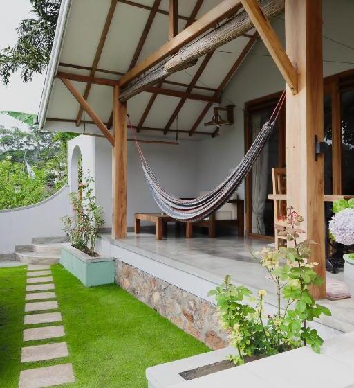 Bed and Breakfast The One Ella