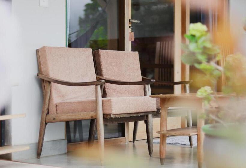 Bed and Breakfast The One Ella