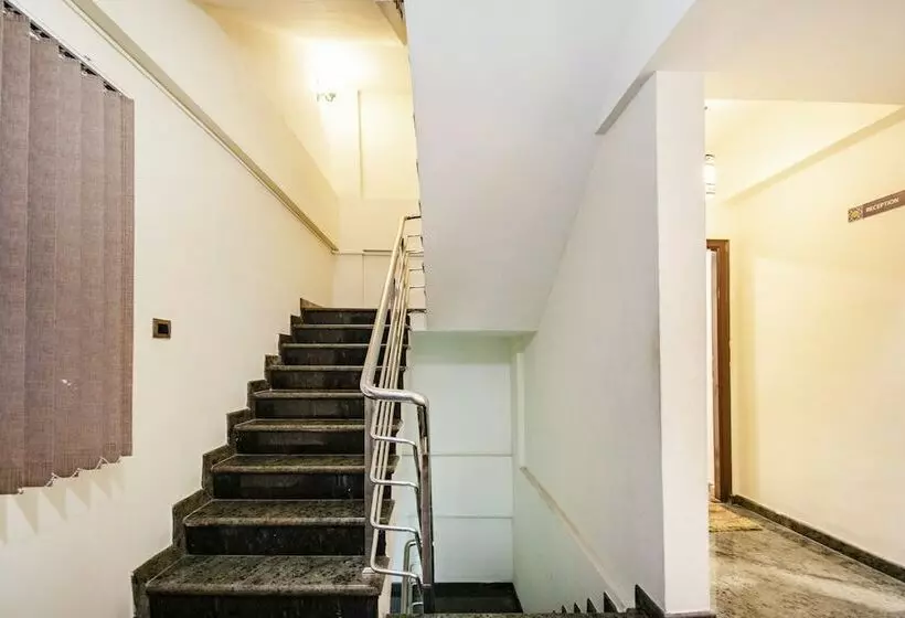 Fabhotel Frazer Suites Nr Bangalore Cantt Railway Station