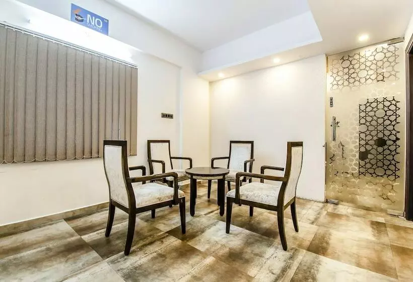 Fabhotel Frazer Suites Nr Bangalore Cantt Railway Station