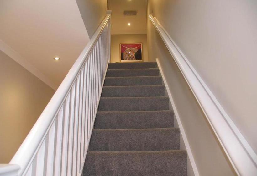 Highwinds Bed & Breakfast