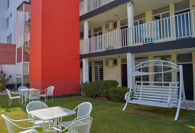 هتل Del Alba Inn & Suites