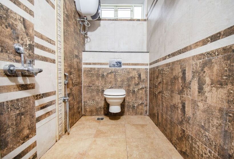 Fabhotel Frazer Suites   Nr Bangalore Cantt Railway Station