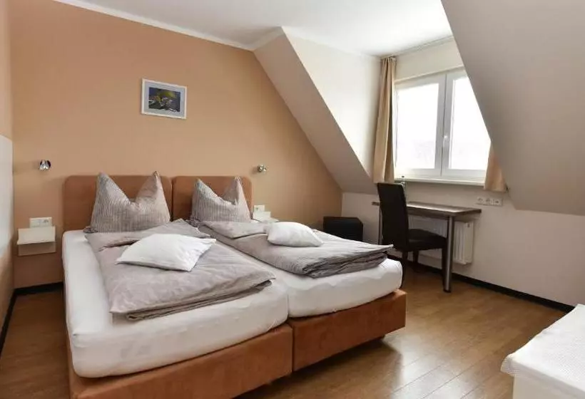 Hotel Garnilo