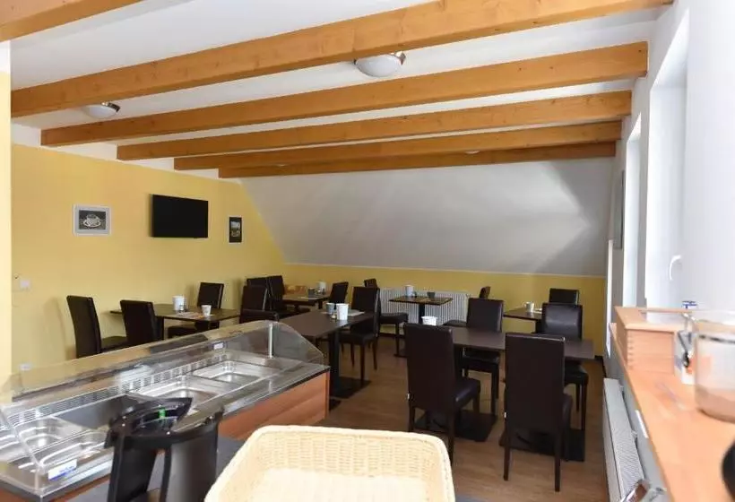 Hotel Garnilo