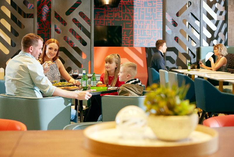 ホテル Holiday Inn Express Adelaide City Centre, An Ihg