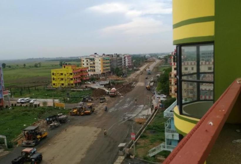 호텔 Binapani  & Restaurant