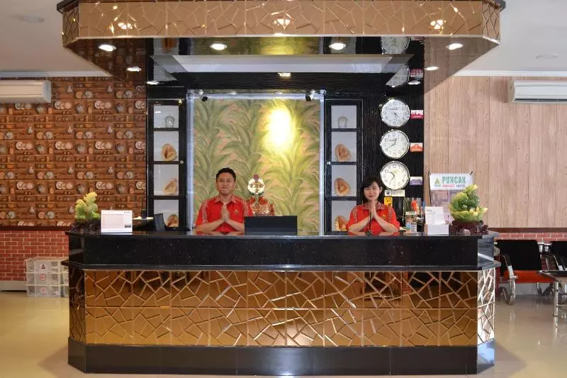 ホテル Puncak Budget