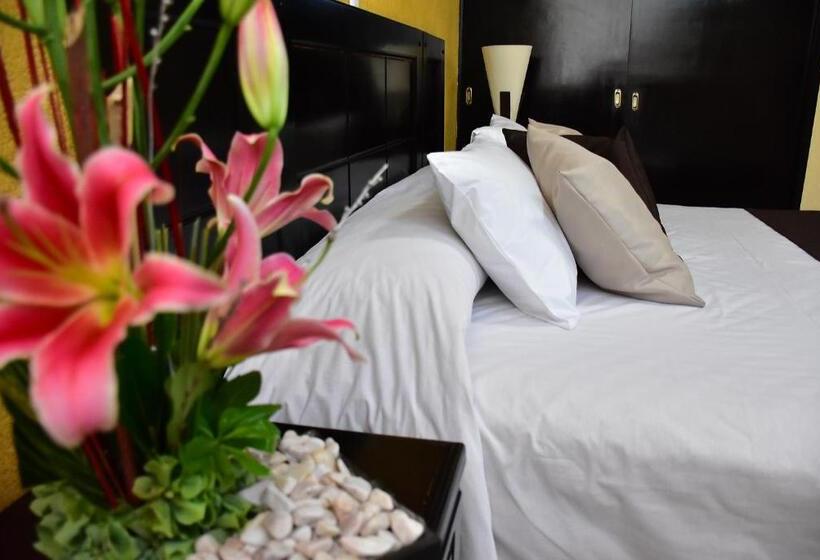 ホテル Suite Azomali