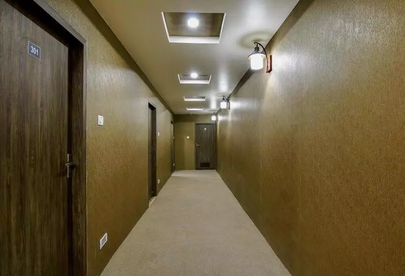 Hôtel Treebo Crystal Studio