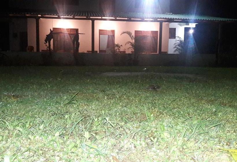 Lomakeskus Nature Park Udawalawe