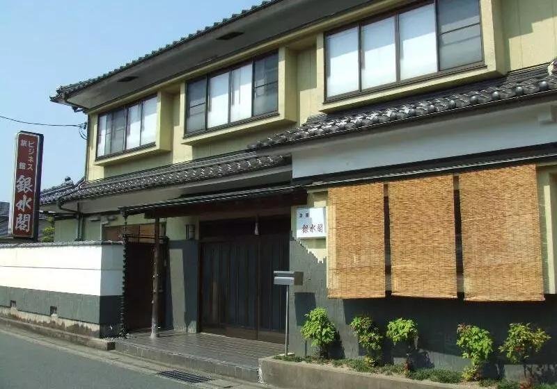 Ryokan Ginsuikaku