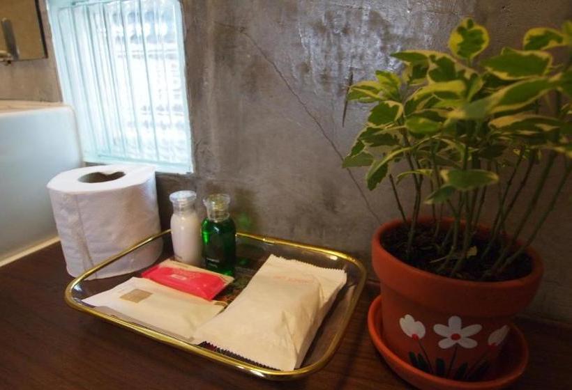 Hôtel Crescent Bay Resort