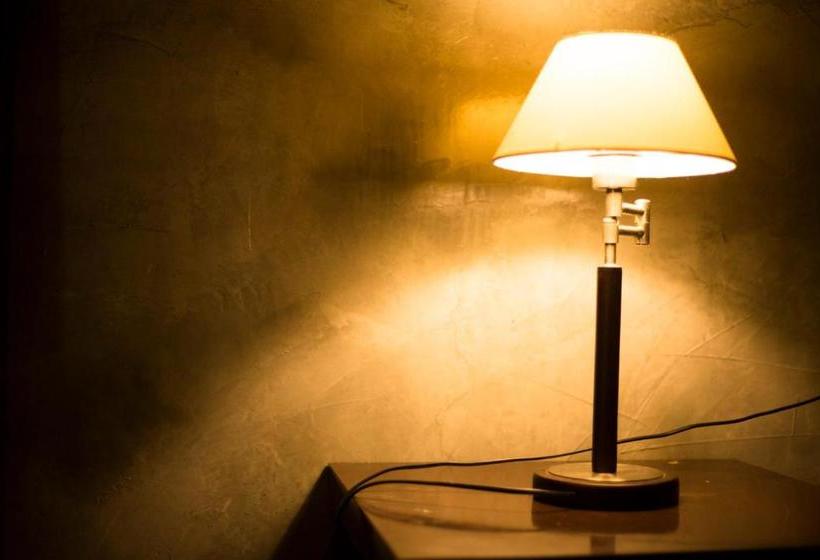 Hôtel Crescent Bay Resort