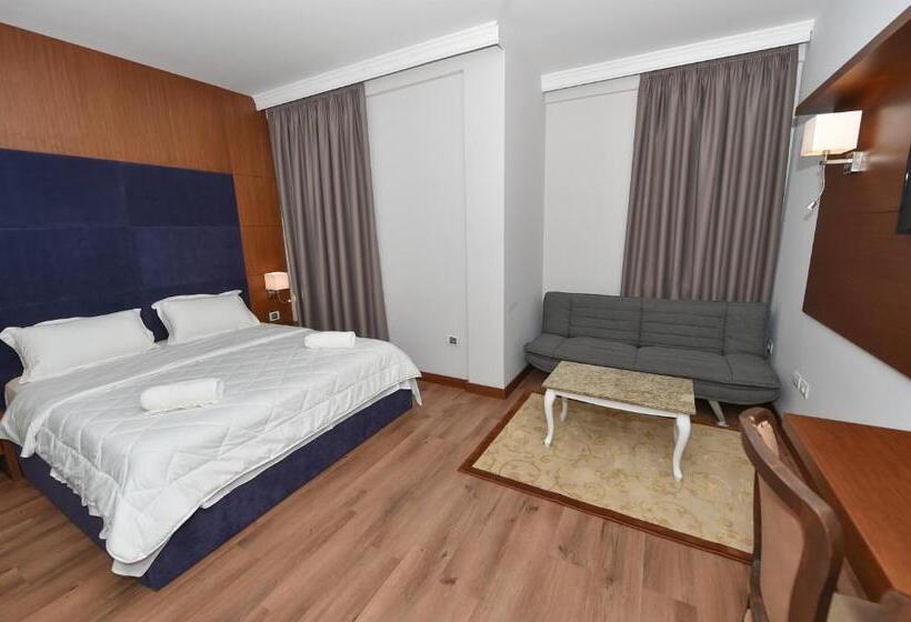 فندق Golden Ring Resort