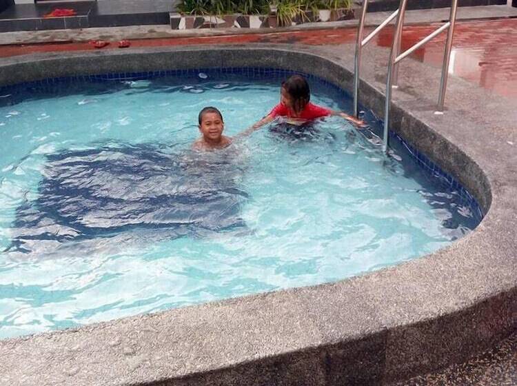 فندق Langkawi Anjung Villa