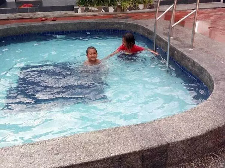 هتل Langkawi Anjung Villa