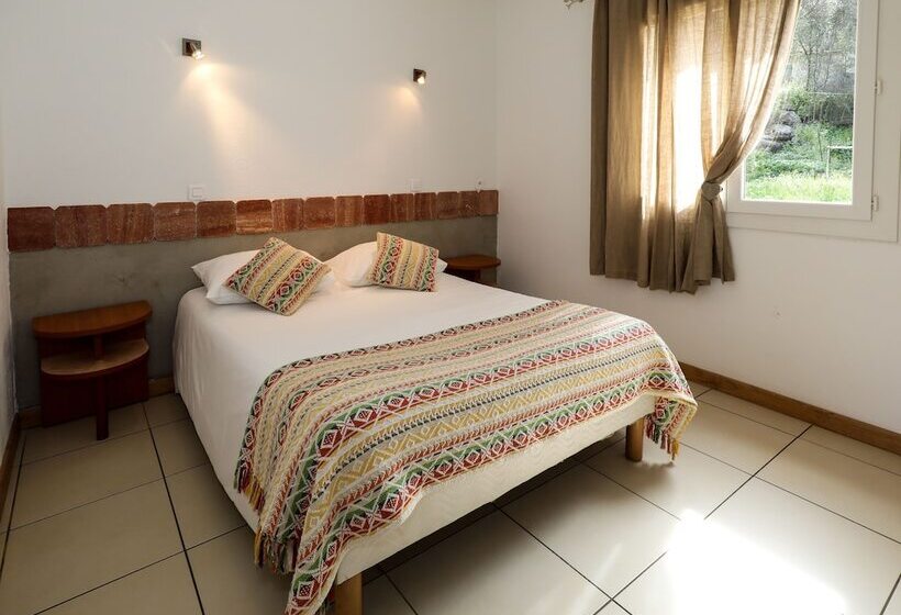 בית מלון כפרי Macchie E Fiori